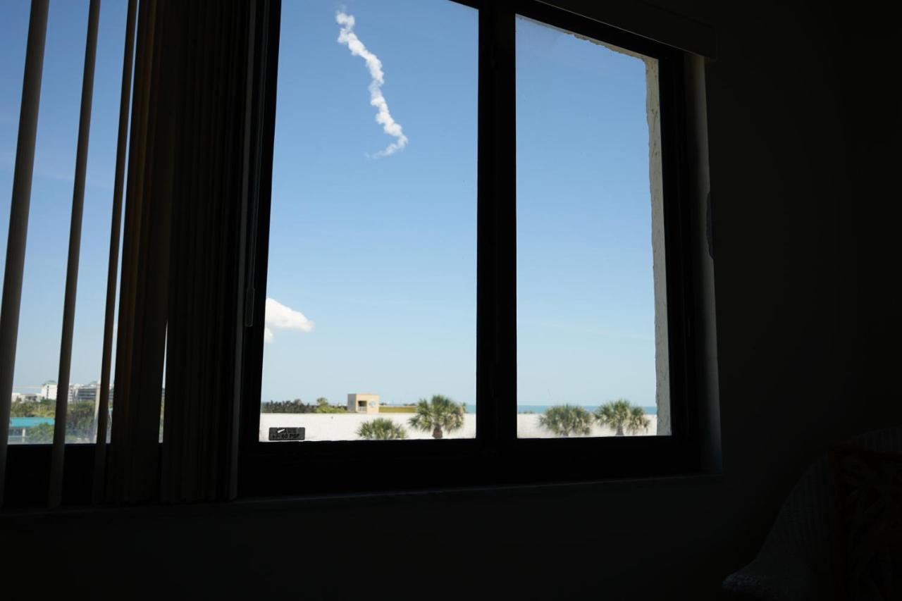 Sandcastles 400 Ocean & Rocket Launch Views, Massive Corner Unit شاطئ كوكوا المظهر الخارجي الصورة